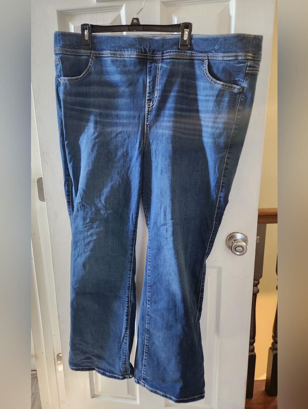 NWOT Torrid Boot Cut Jean